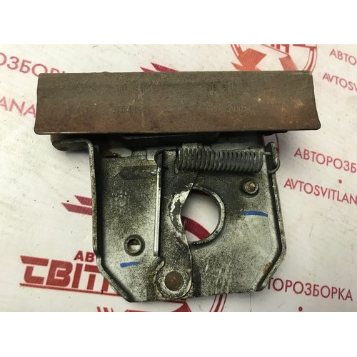Петля замка капота Opel Vivaro 2007-2014 91168343
